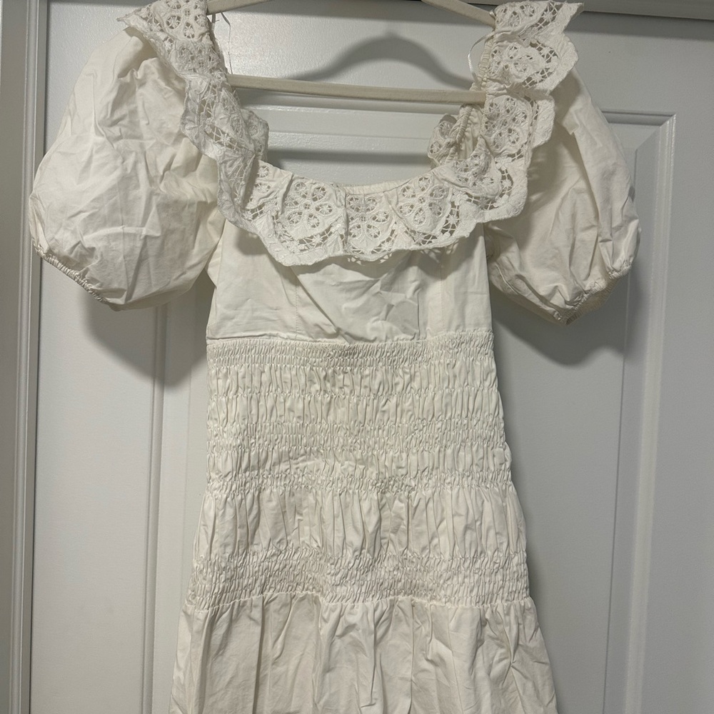 Astr Cream Lace Puff Sleeve Mini Dress